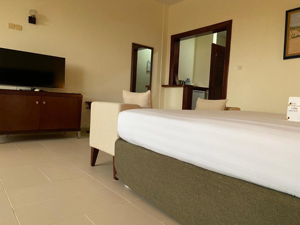 Hotel Sancta Maria Lome Exterior photo